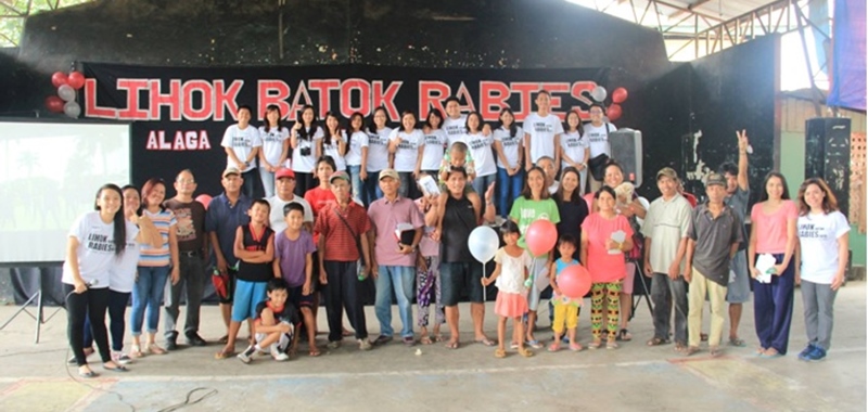 UP Mindanao Lihok Batok Rabies team with some of the participants