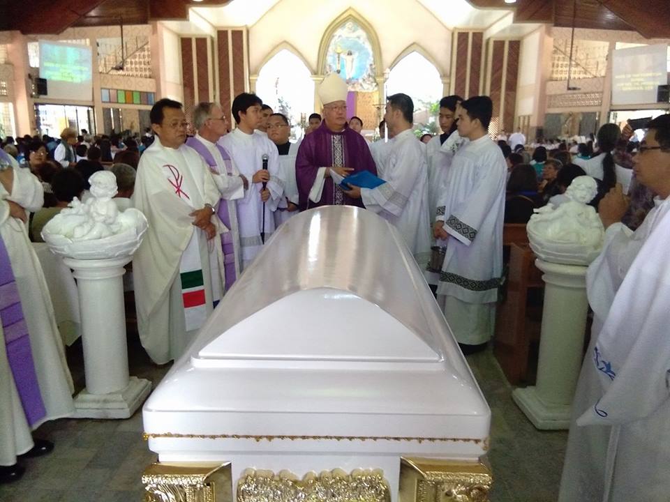 Bp Afable Requiem Mass for Fr Perseus