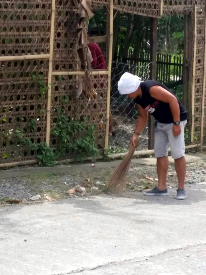 St Francis Assisi La Verna cleaning for holy week