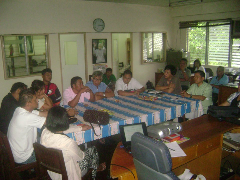 DXGN history Former employees