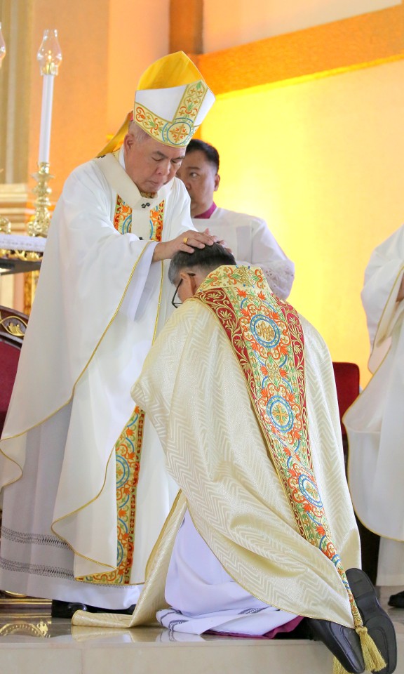 Bp. Medil Aseo of Tagum ordination