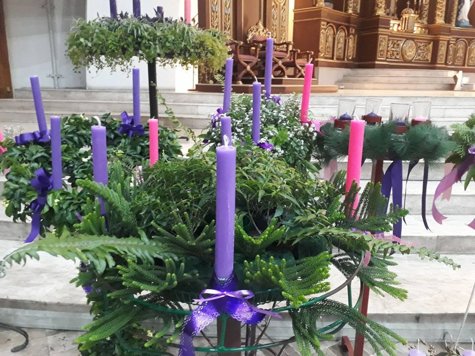 Advent Wreath blessing San Pedro Cathedral 2018