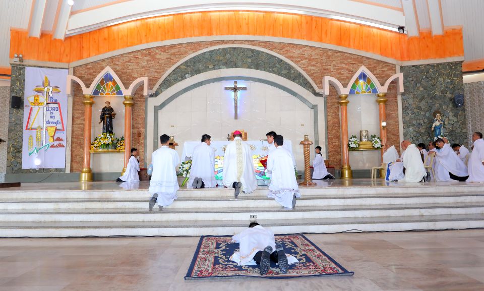 Rev. Donie Emuy ordination Mati