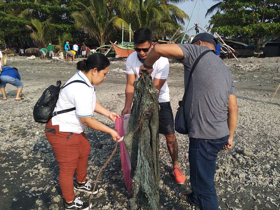 DPWH Davao Coastal Cleanup 2019