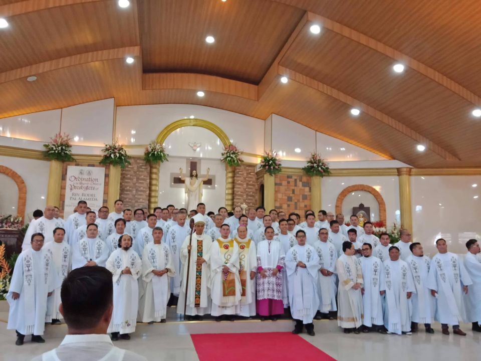 Fr Rodel Alameda ordination Tandag Surigao del Sur