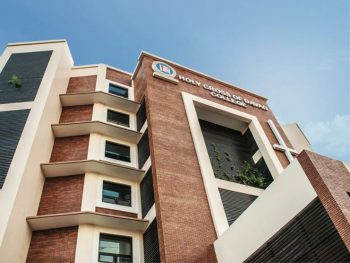 Holy Cross of Davao College
