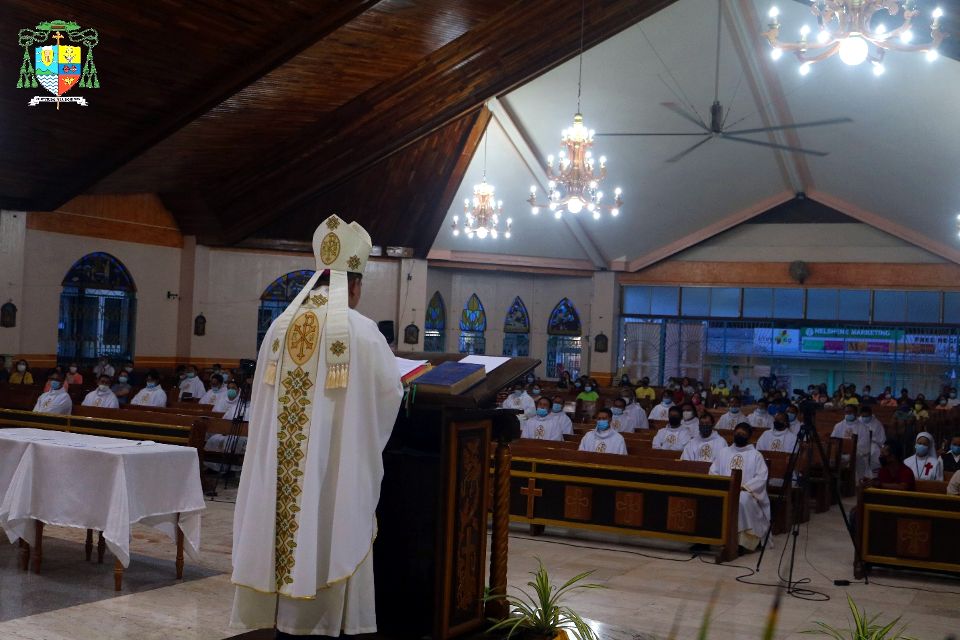 Chrism Mass ug ang Pagbag-o sa Panaad sa Kaparian sa Diyosesis sa Mati 2020