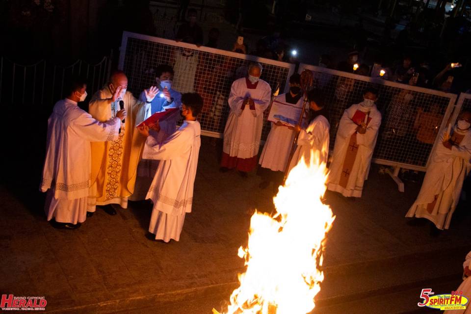 San Pedro Cathedral Easter Vigil Blessing of the fire 2022
