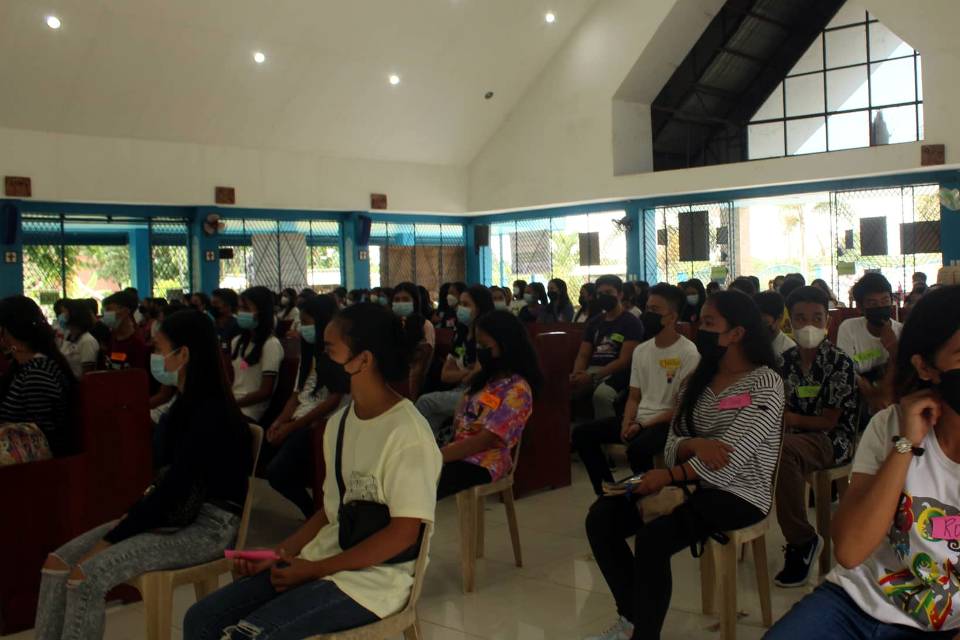Symposium on Youth Empowerment Dacudao Maria Mananabang sa mga Kristyanos
