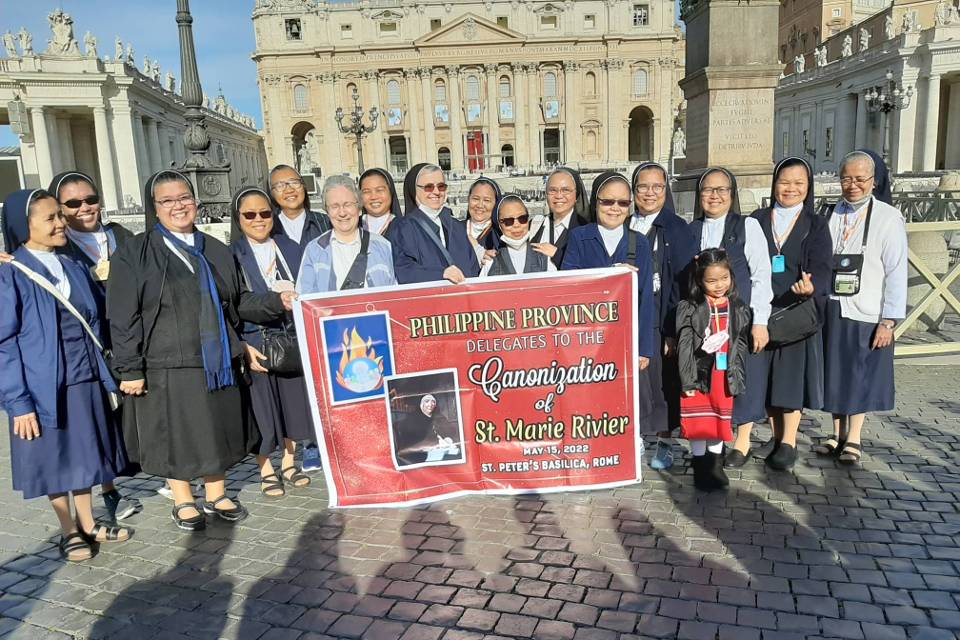 Marie Rivier Canonization Philippine Delegates