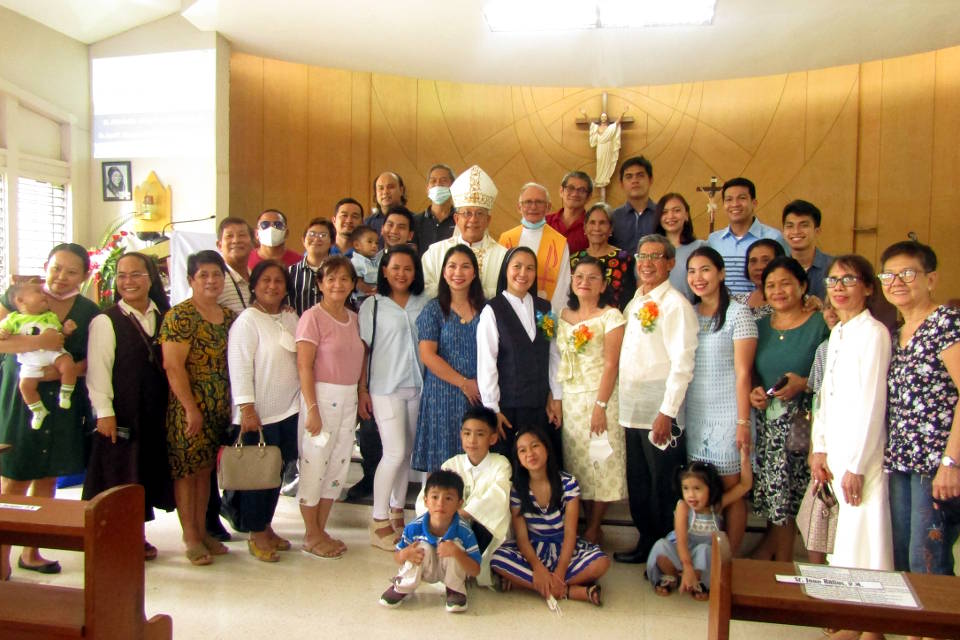 Sr Michelle May and Sr April Margarette perpatual vows Sisters of the Presentation of Mary
