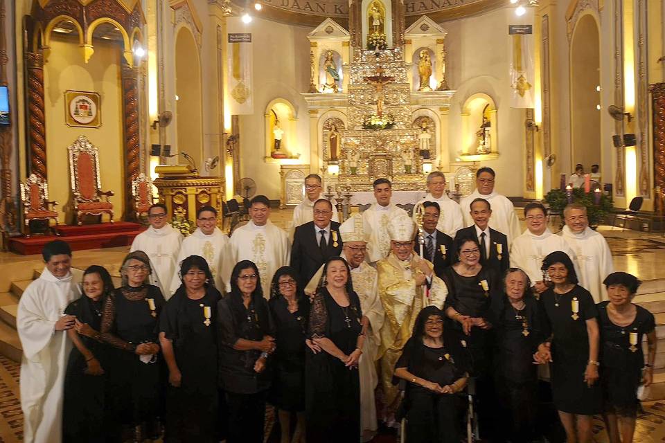 14 lay Catholics Lipa archdiocese honored