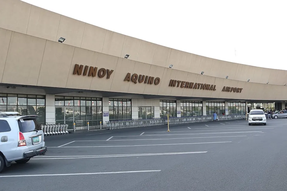 Ninoy Aquino International Airport (NAIA), Pasay 02-06-2021