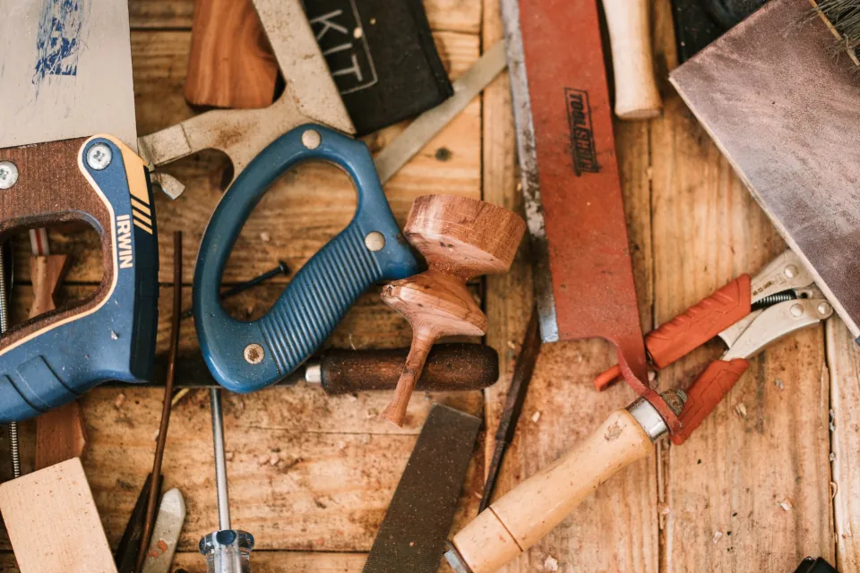 Austin Ramsey stock carpenter tools unsplash