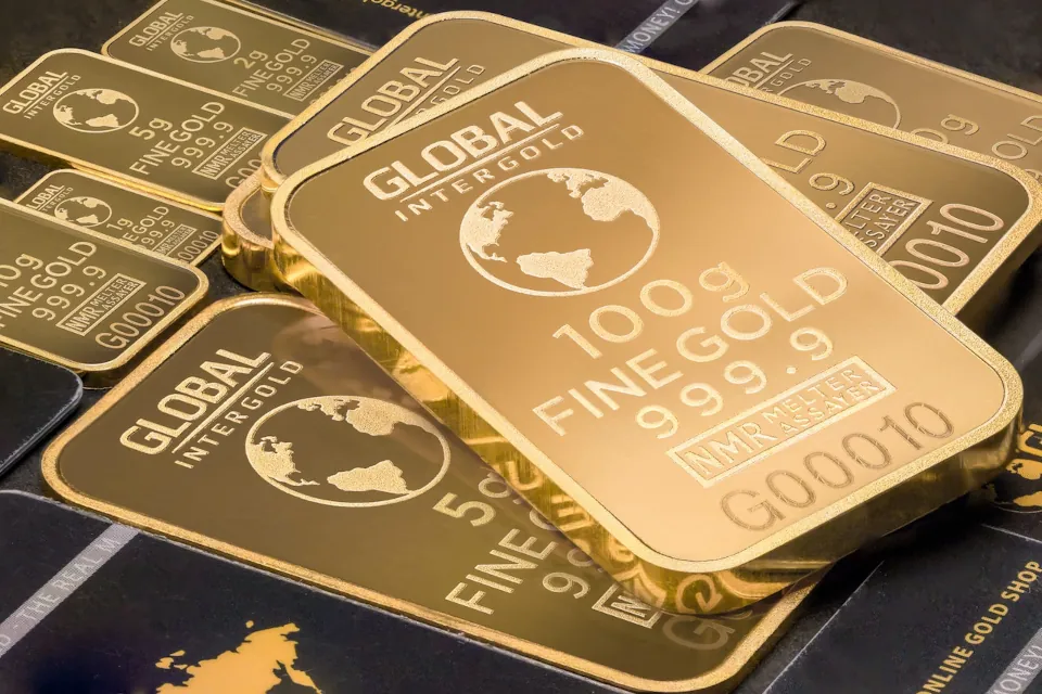 Gold bars stock photo by Pexels Michael Steinberg
