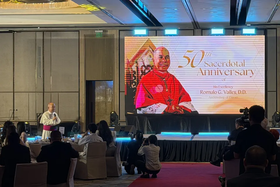Abp Valles 50th sacerdotal at Dusit Thani