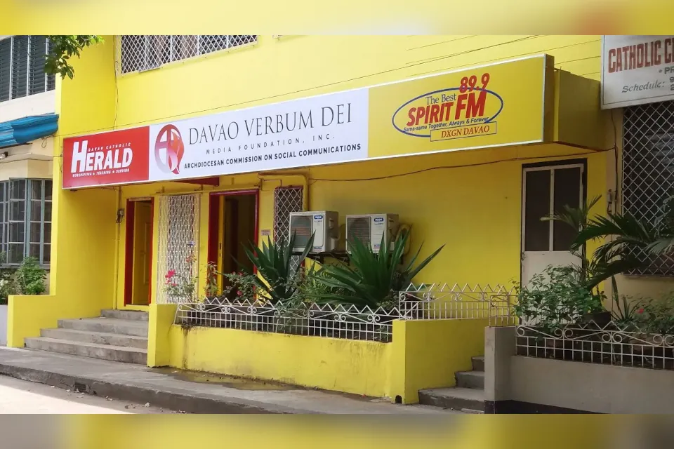 dxgn office